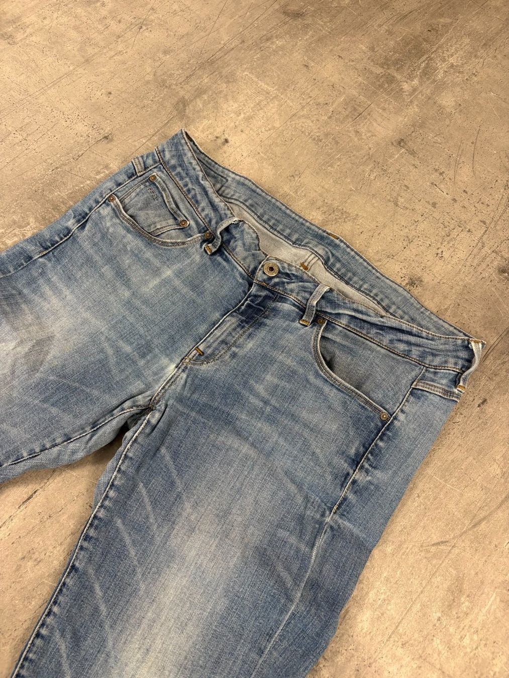 G-Star Jeans: Vintage G-Star Bootcut Flared Jeans (L) – Nuovo (secondo la descrizione) da Werdenberg venduto da hase.vintage 3