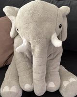Stofftier Elefant grau leicht gebraucht