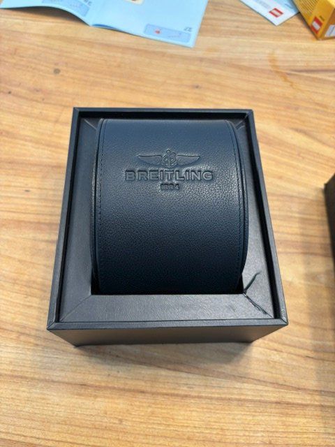 Uhrenboxen: Breitling Box mit Flügellogo / Case / Schachtel – Gebraucht aus Grenchen von chaga1234 1