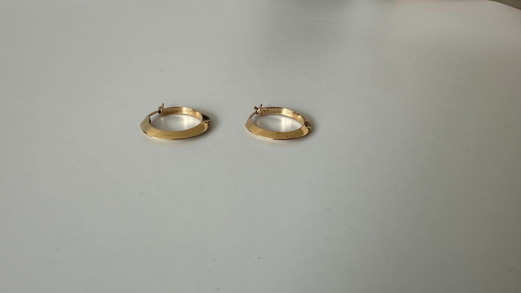 Bottega Veneta Ohrringe & -stecker: New earrings Bottega Veneta – Neu und originalverpackt aus Lugano von juledo 1