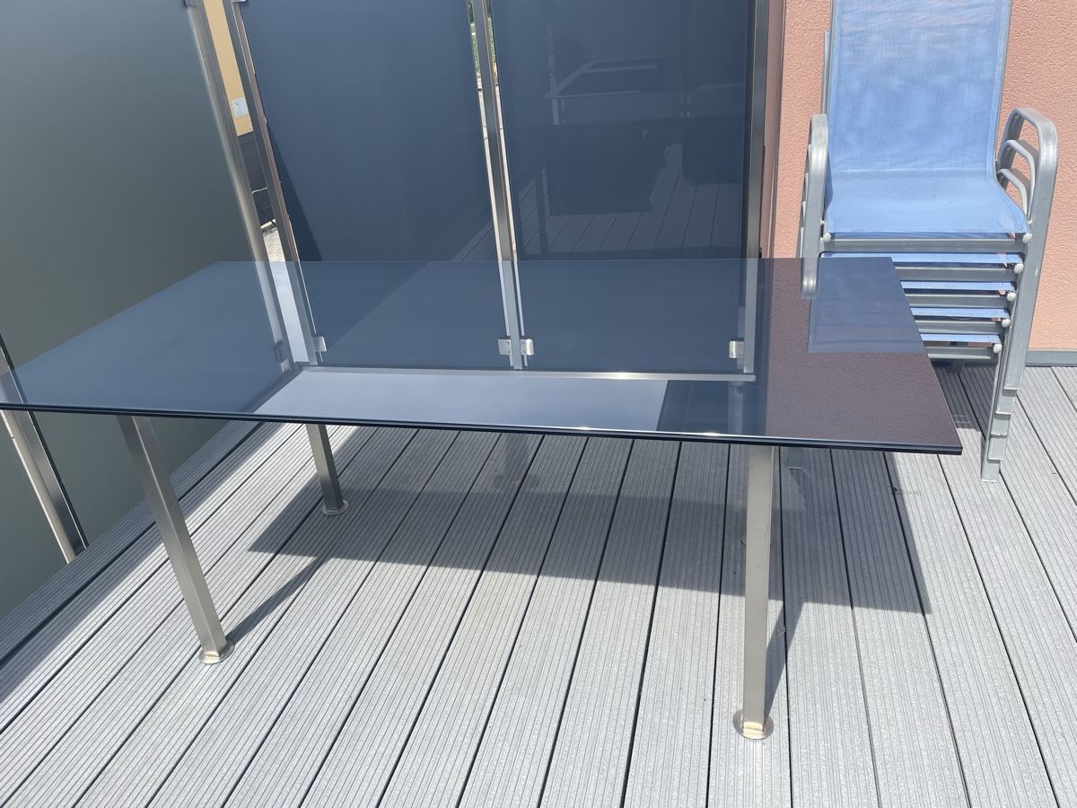 Tables: Table de jardin  – D'occasion à Dompierre FR par matmath 1