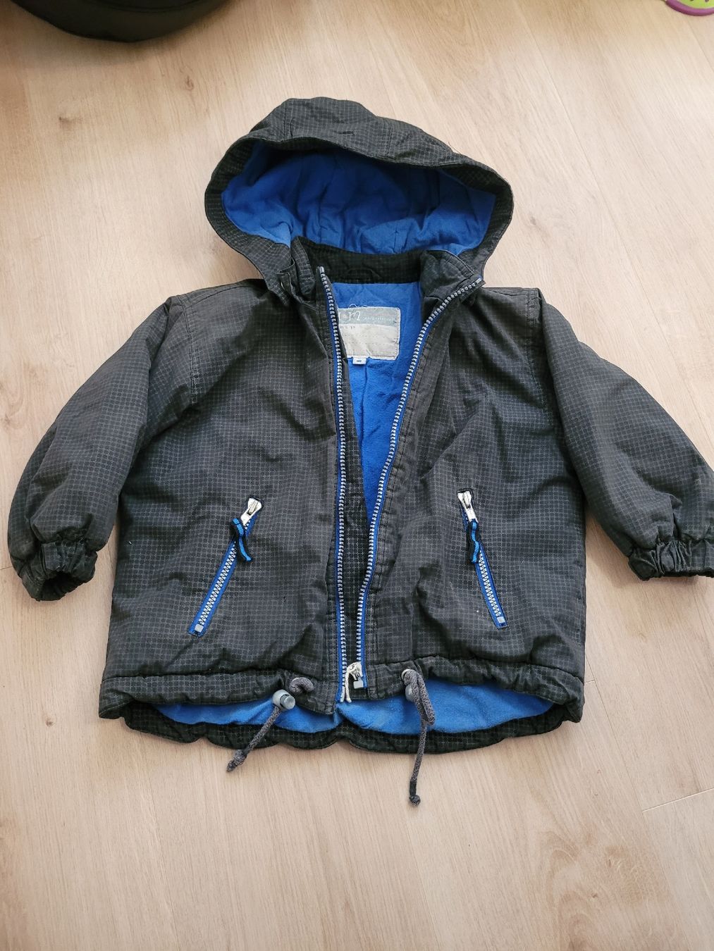 Giacche & Cappotti: Jacke Gr. 98 – Usato da Lupsingen venduto da sta_wgg5