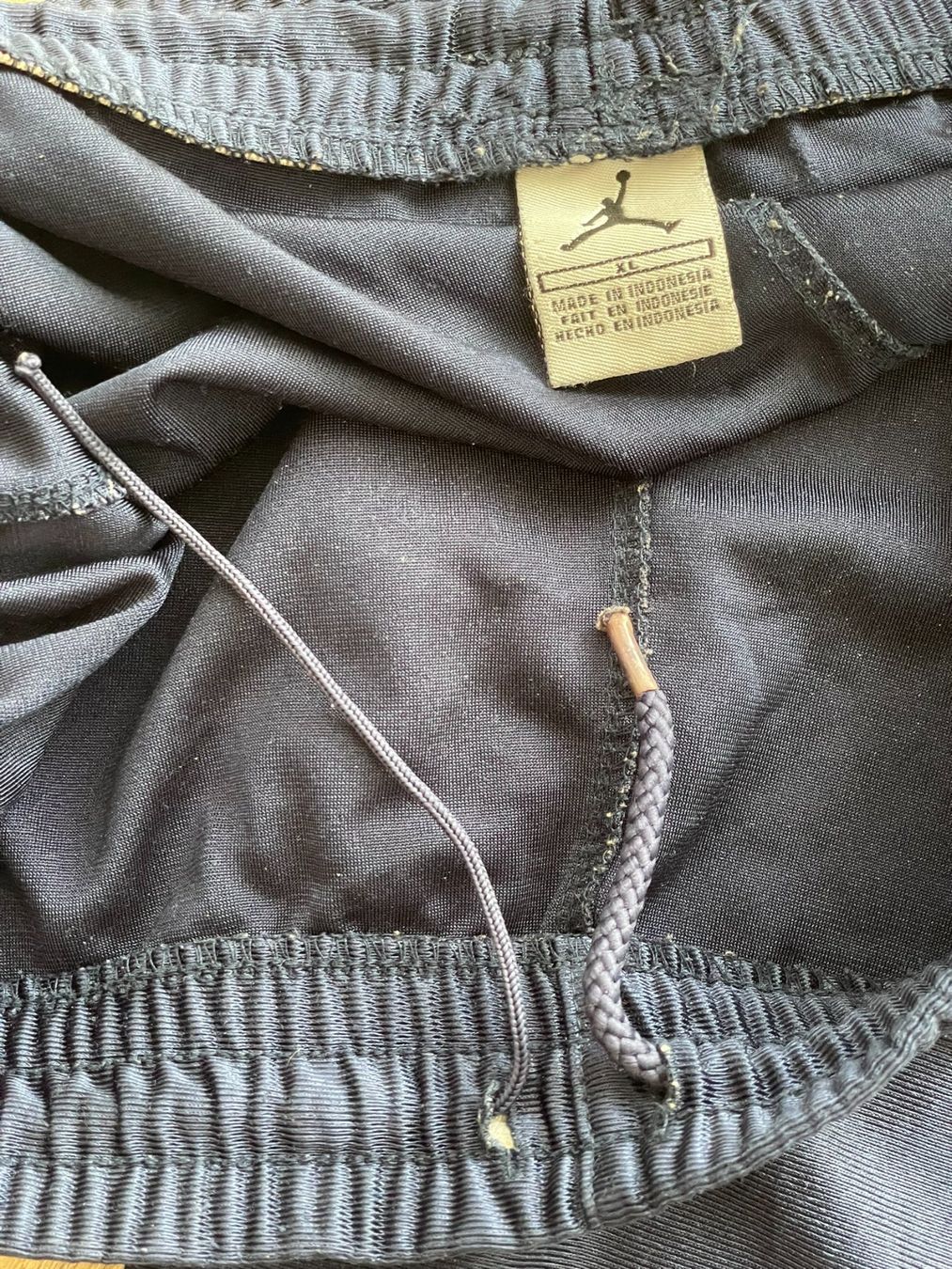 Jordan Canottiere & Pantaloni: Jordan Basketball Short – Usato da Genève venduto da sha_rrt5 2