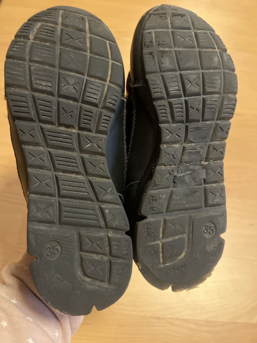 Fila Scarpe per ragazzi: Fila Sneaker Gr.35 – Usato da Laufen venduto da Nachlasverkauf 3