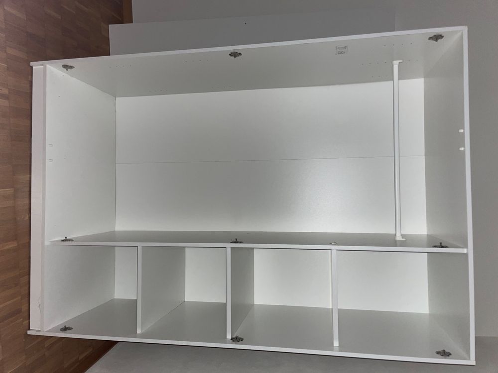 Kleiderschrank mit 3 türen (kleppstad ikea), gebraucht. Kaufen auf