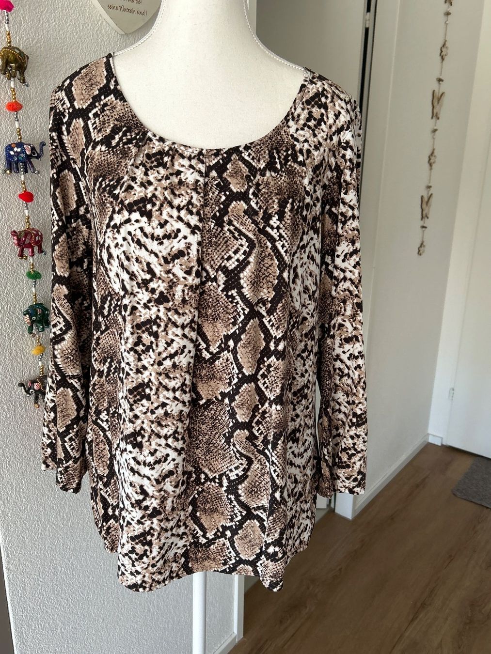 Camicette: Langarm Blusenshirt mit Muster  von bpc selection Gr. 42 – Usato da Brunnen venduto da Nala2929 3