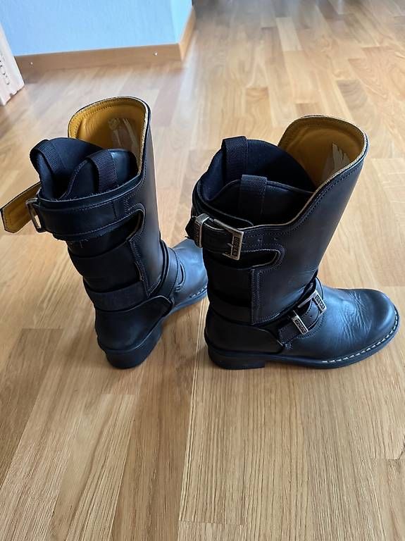 Scarpe da uomo: Motorradstiefel Daytona Grösse 38 – Usato da Frauenfeld venduto da mon_b6jv 1