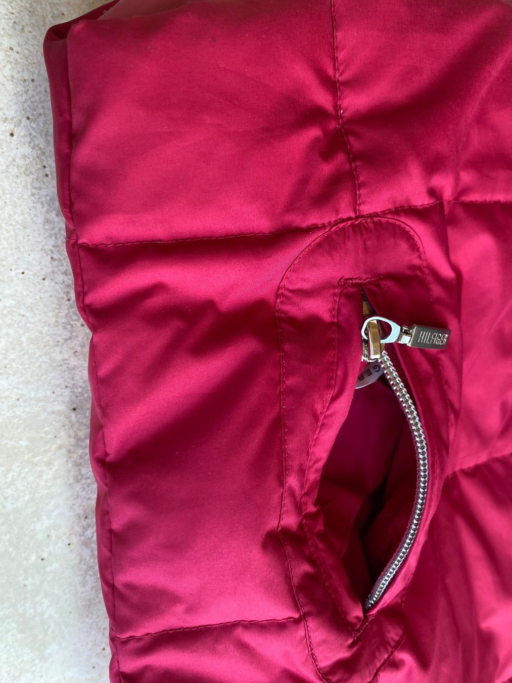 Tommy Hilfiger Gilets & Westen: Gilet XS ado HILFiGER – Gebraucht aus Orpund von Mary8972 5