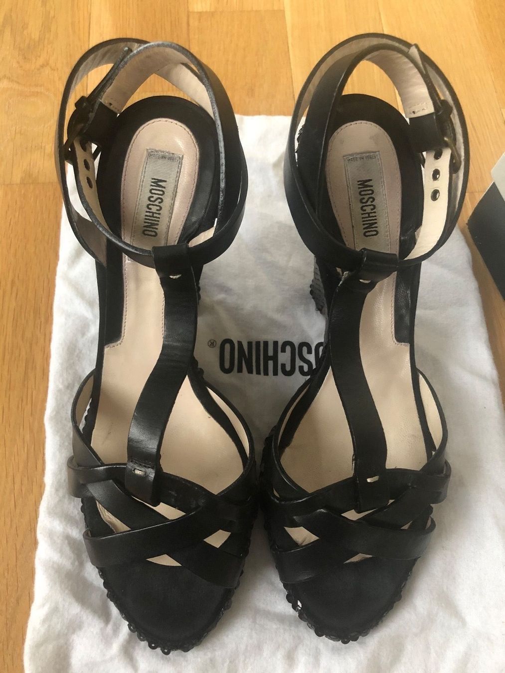 Moschino Scarpe da donna: Moschino Vintage Sandals, Gr 38,5 – Usato da Uetikon am See venduto da erz13 4