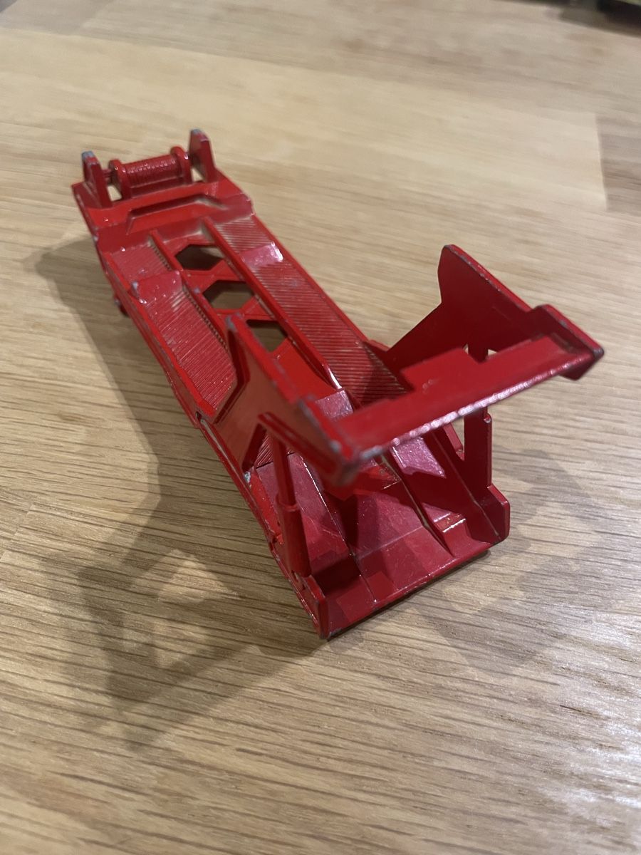Matchbox Modellautos: Matchbox Auto Transporter rot  – Gebraucht aus Sargans von Didis