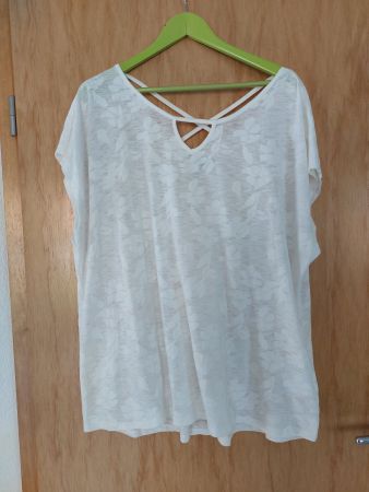 Yessica T'Shirt Gr. XL