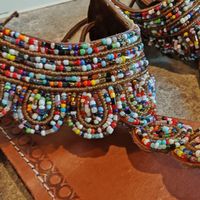Sandales beaded en cuir
