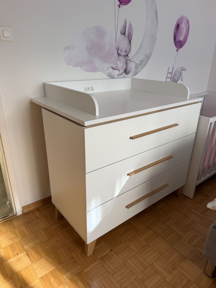 Paidi Cassettiere: Kommode mit Babybett – Usato da Thayngen venduto da Cyganitoo