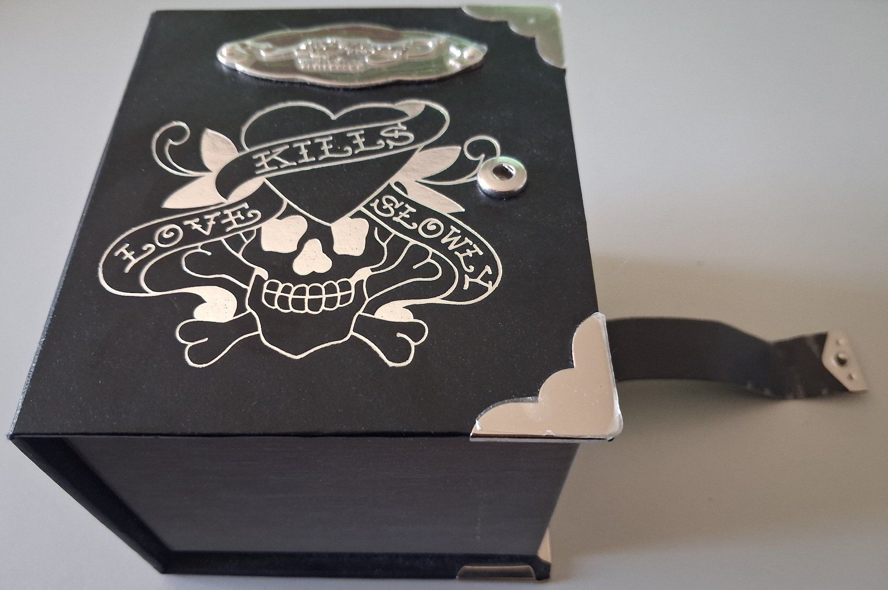 Ed Hardy Orologi: Ed Hardy Hollywood – Usato da Thun venduto da ufa-records 5