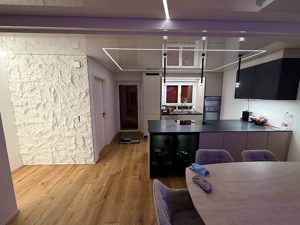 Tutte le decorazioni: Steinoptik Panel 3Stk je 60x290 – Usato da Bern venduto da Kamjan 1