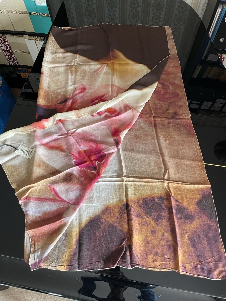 Foulard & Sciarpe: Sciarpa H21 MONN, Made in Italy – Nuovo (secondo la descrizione) da Pura venduto da ndo_6zqx 1