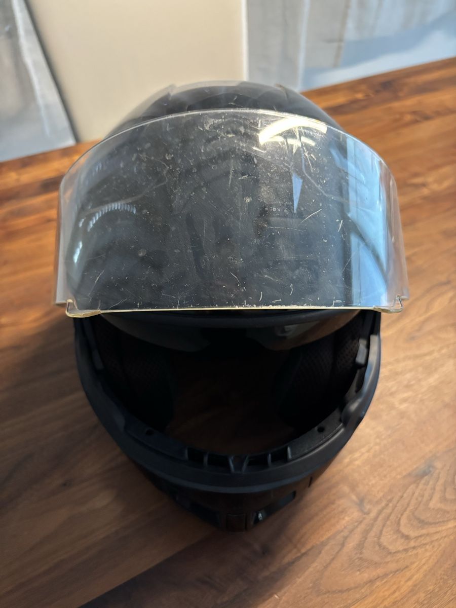 Casques & visières: Motorradhelm – D'occasion à Lausen par Eskimo2002