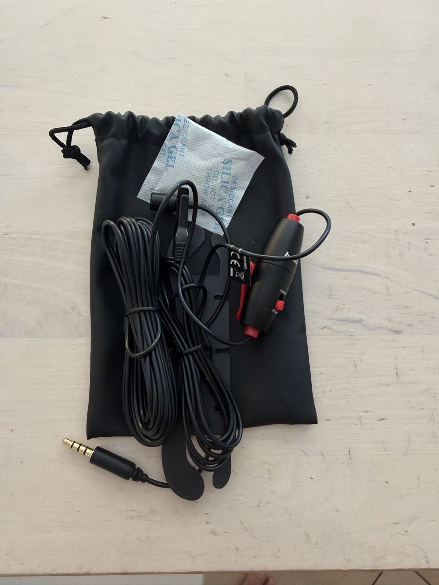 Hama Microfoni: Microphone for Smartphones - Great for Summer Vlogs – Nuovo (secondo la descrizione) da Baar venduto da Gar_f9sz