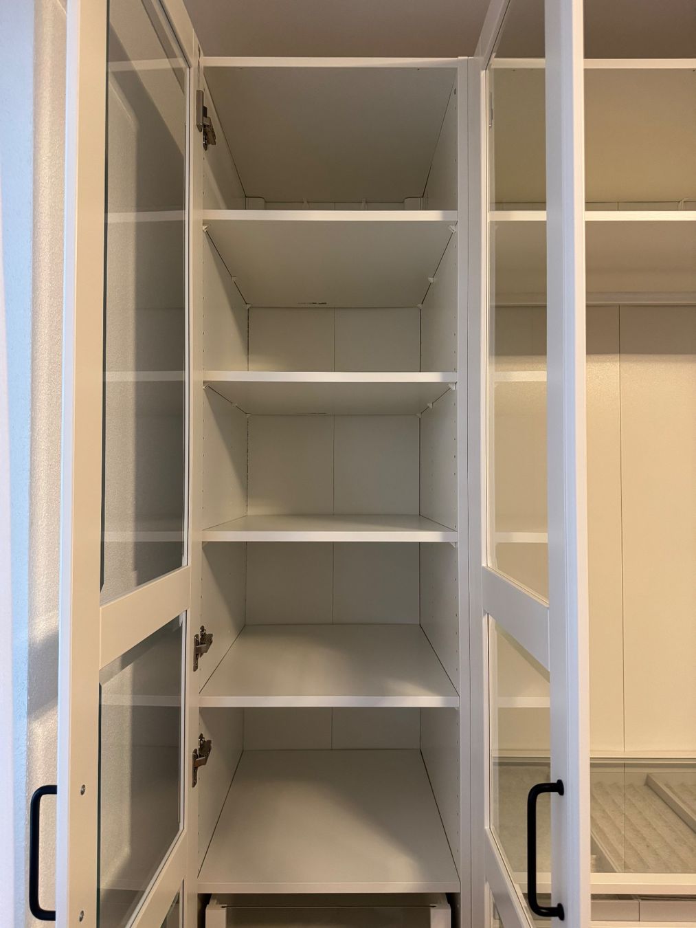 Ikea Armadi: Kleiderschrank – Usato da Oberbüren venduto da dijbdn 5