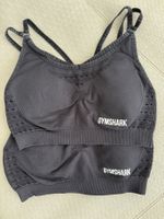 Set aus 2 Gymshark Sport BHs in Schwarz (Grösse M)