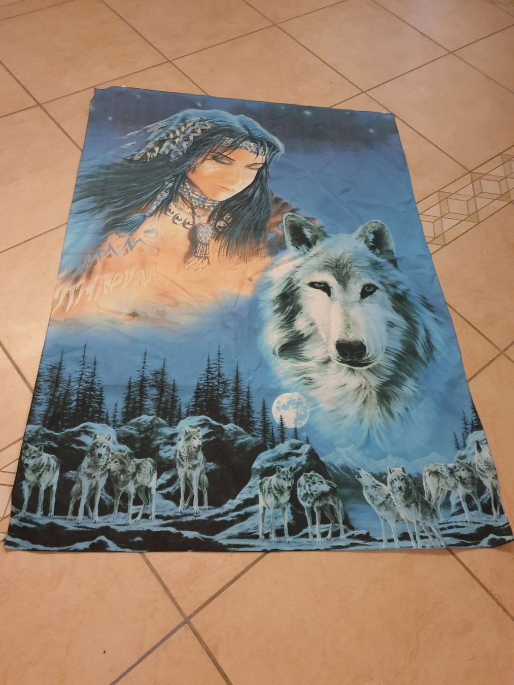 Foulard & Sciarpe: Foulards Loups et Indiens – Usato da Courtelary venduto da Chauvesouris