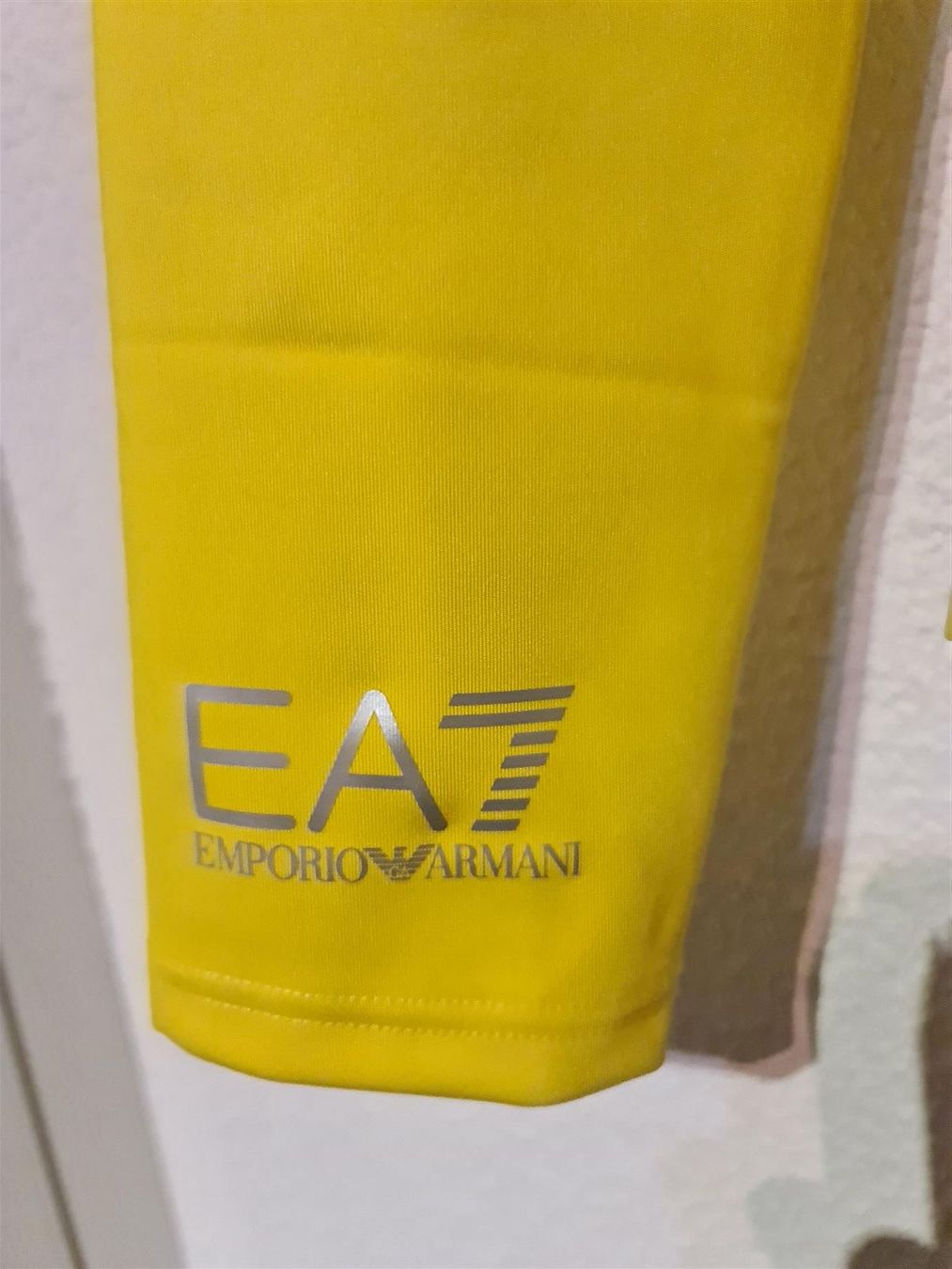Sci: Armani Ski Zipper - neu – Nuovo (secondo la descrizione) da Zürich venduto da AtelierHofmann 4