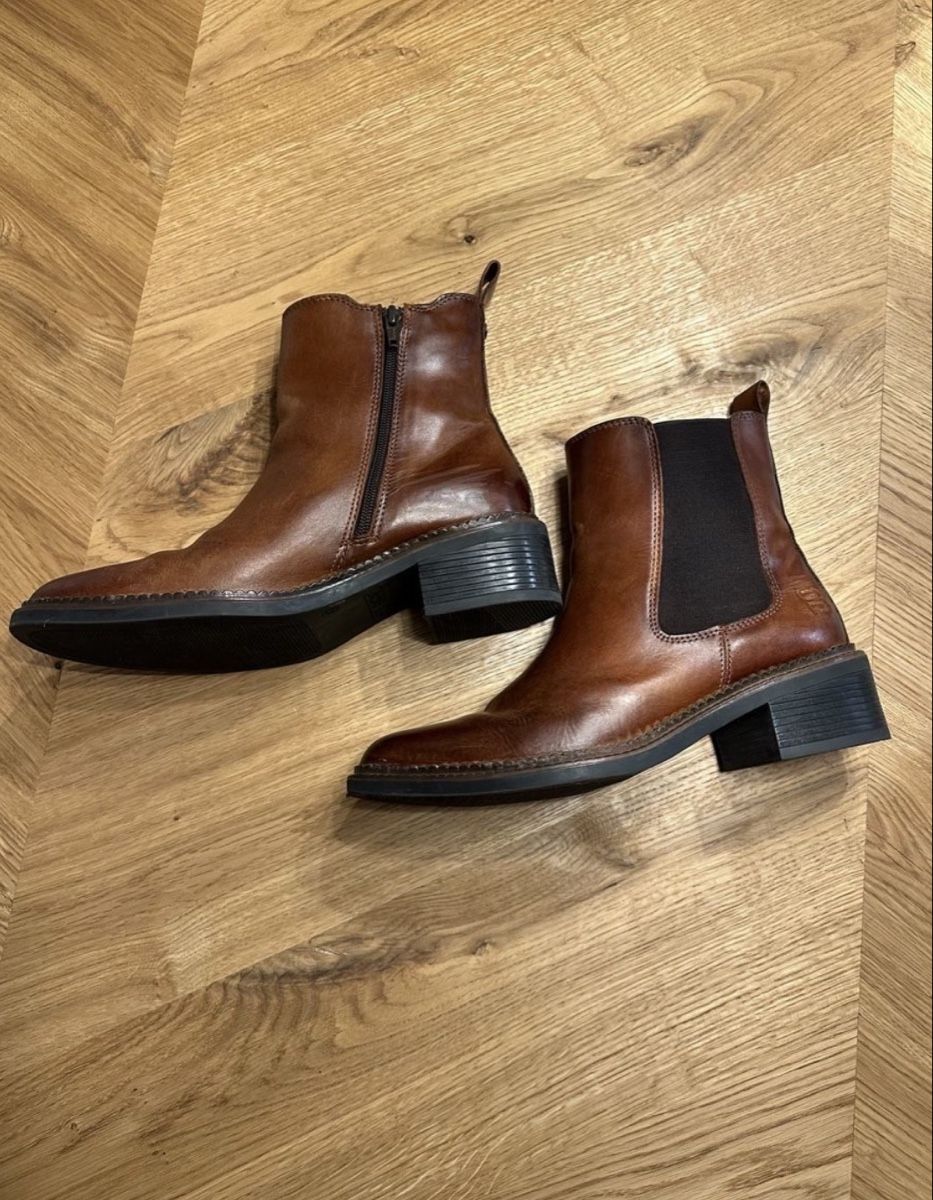 Scarpe da donna: Damen Stiefeletten cognac Grösse 40 – Usato da Winterthur venduto da Fiore0011 1