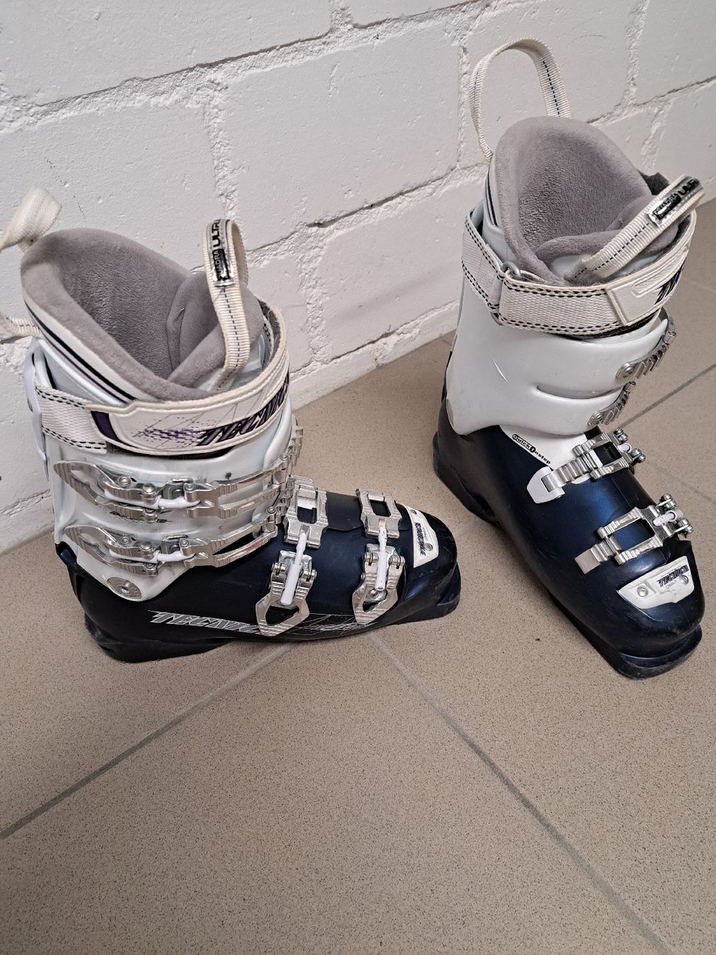 Scarpe da donna: Skischuh – Usato da Stein AG venduto da fab_9mf5