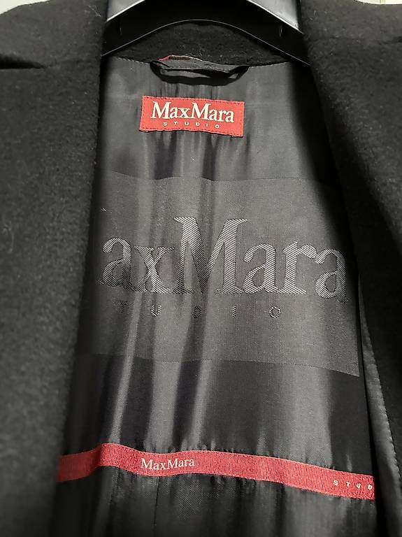 Cappotti:  Vendo capotto Max Mara nuovo – Usato da Soazza venduto da afa_r6cx 3