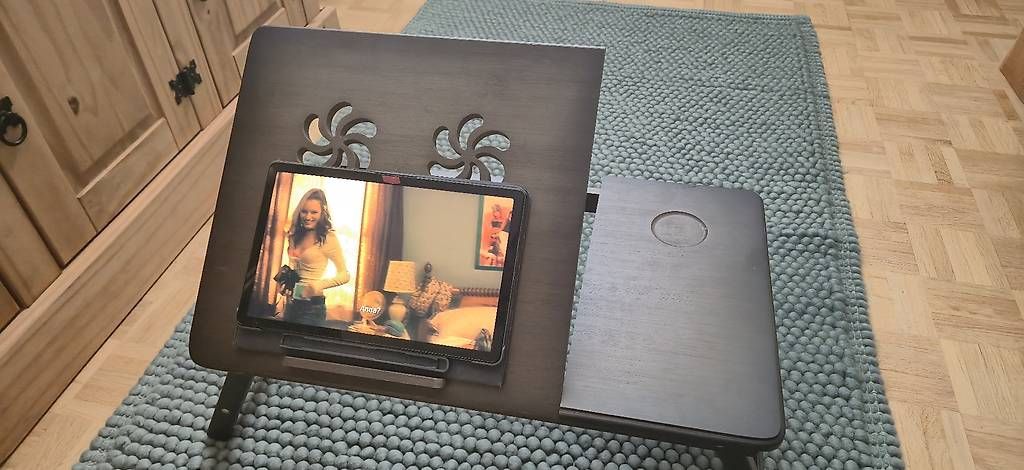 Tables: Laptop / Tablet Tisch – D'occasion à Wohlen AG par ste_w55b 3