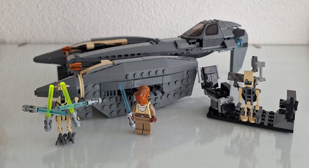 Lego 8095 Star Wars mit Figuren (Gebraucht) in Sissach für CHF 68 – mit ...