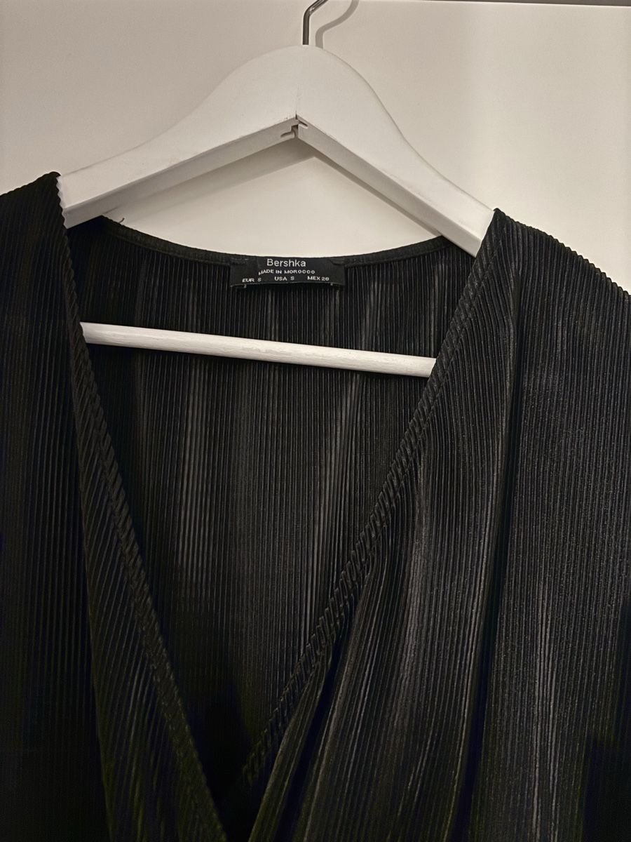 Bershka Tute: Jumpsuit schwarz – Usato da Unterengstringen venduto da Viktoria_ 1