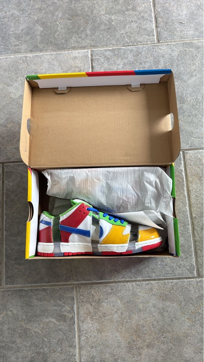 Nike Herrenschuhe: Nike SB Dunk Low Grösse 42.5 – Neu und originalverpackt aus Alpnach Dorf von rie_72hw