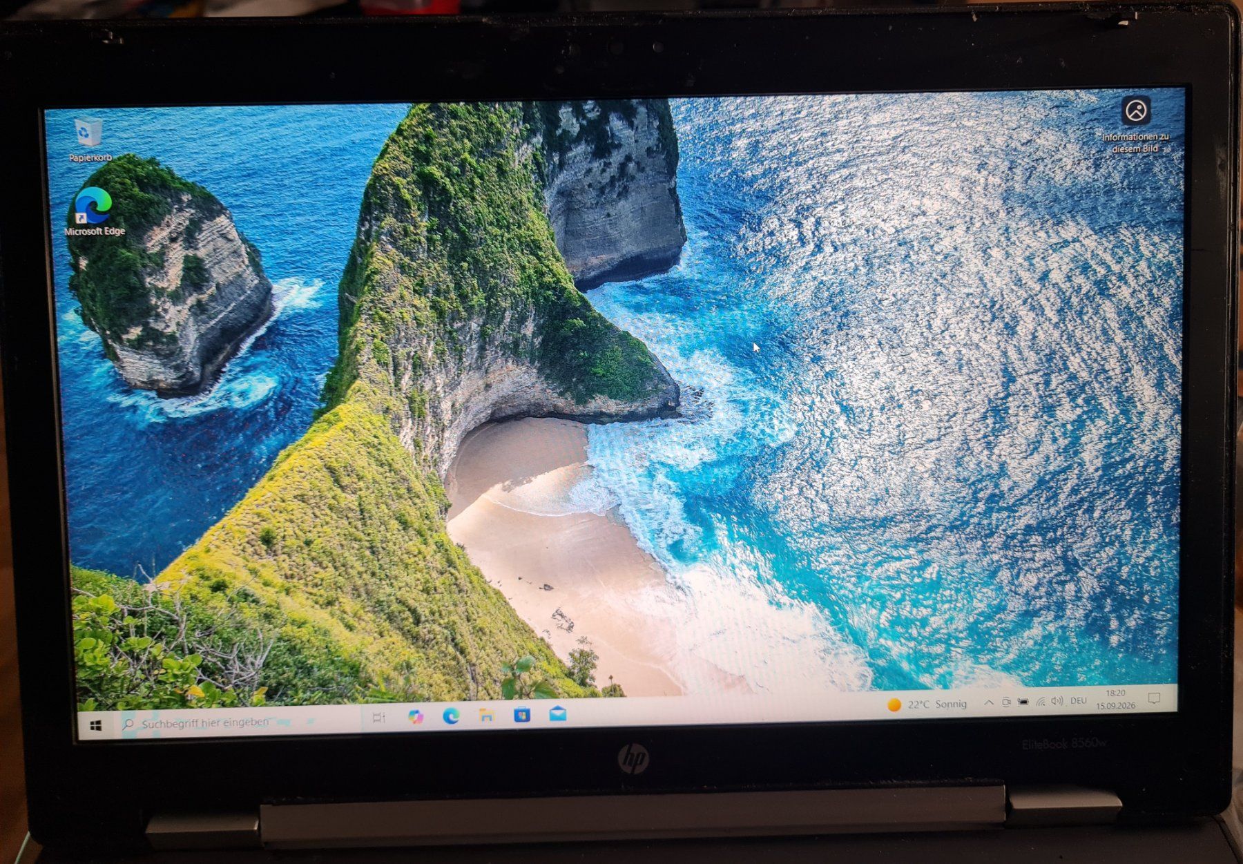 Hewlett Packard Monitor: Bildschirm von HP 8560W Workstation – Usato da Horw venduto da Arta20000