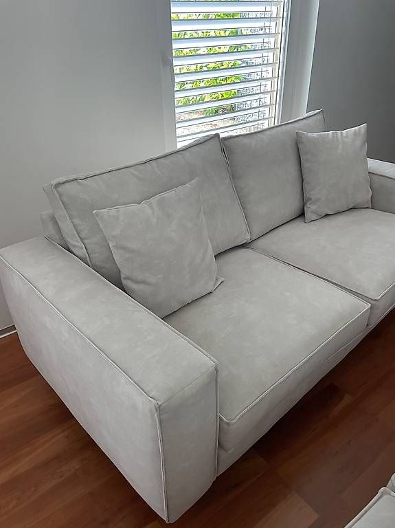 Sofas: Riviera Mason 2-Sitzer-Sofas – D'occasion à Schindellegi par simonboakes 1