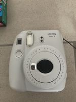Fujifilm Instax Mini 9 Kamera mit Film guter Zustand