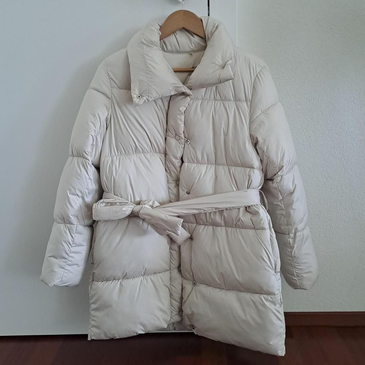 Mango Giacche: Mango white puffer jacket – Usato da Échichens venduto da sosoleily