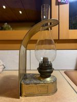 Lampe à pétrole antique XX siècle collection rare.