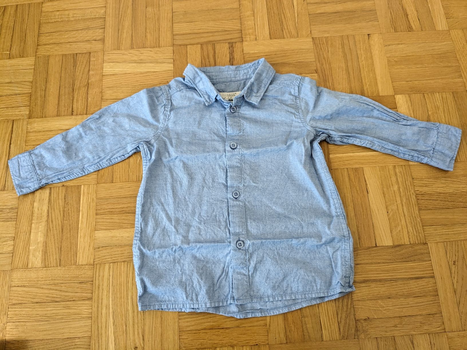 H&M Camicie, Top & T-shirt: Klassisches Babyhemd Gr 80 – Usato da Wettingen venduto da wettingen23