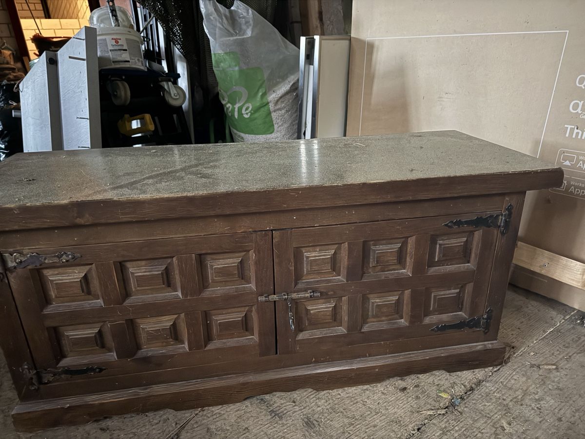 Credenze: Sideboard aus dem 19. Jahrhundert – Usato da Herbligen venduto da shqipe88