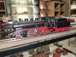 Fleischmann H0 1350 Dampflok mit Tender BR 24 001 läuft