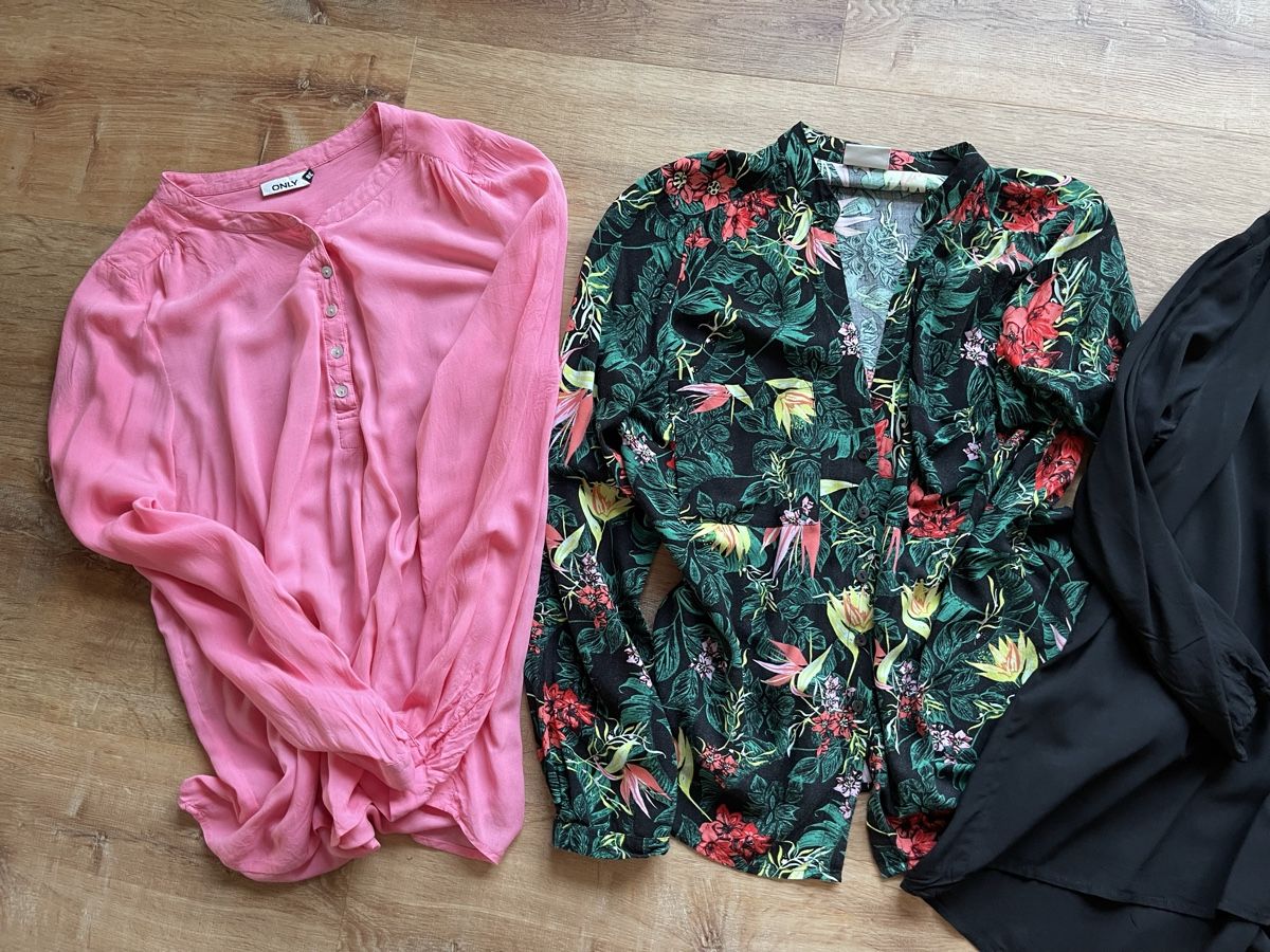 Lotti di vestiti: Blusenpaket, 38/m, Vila, only – Usato da Möhlin venduto da Phmahrer 1