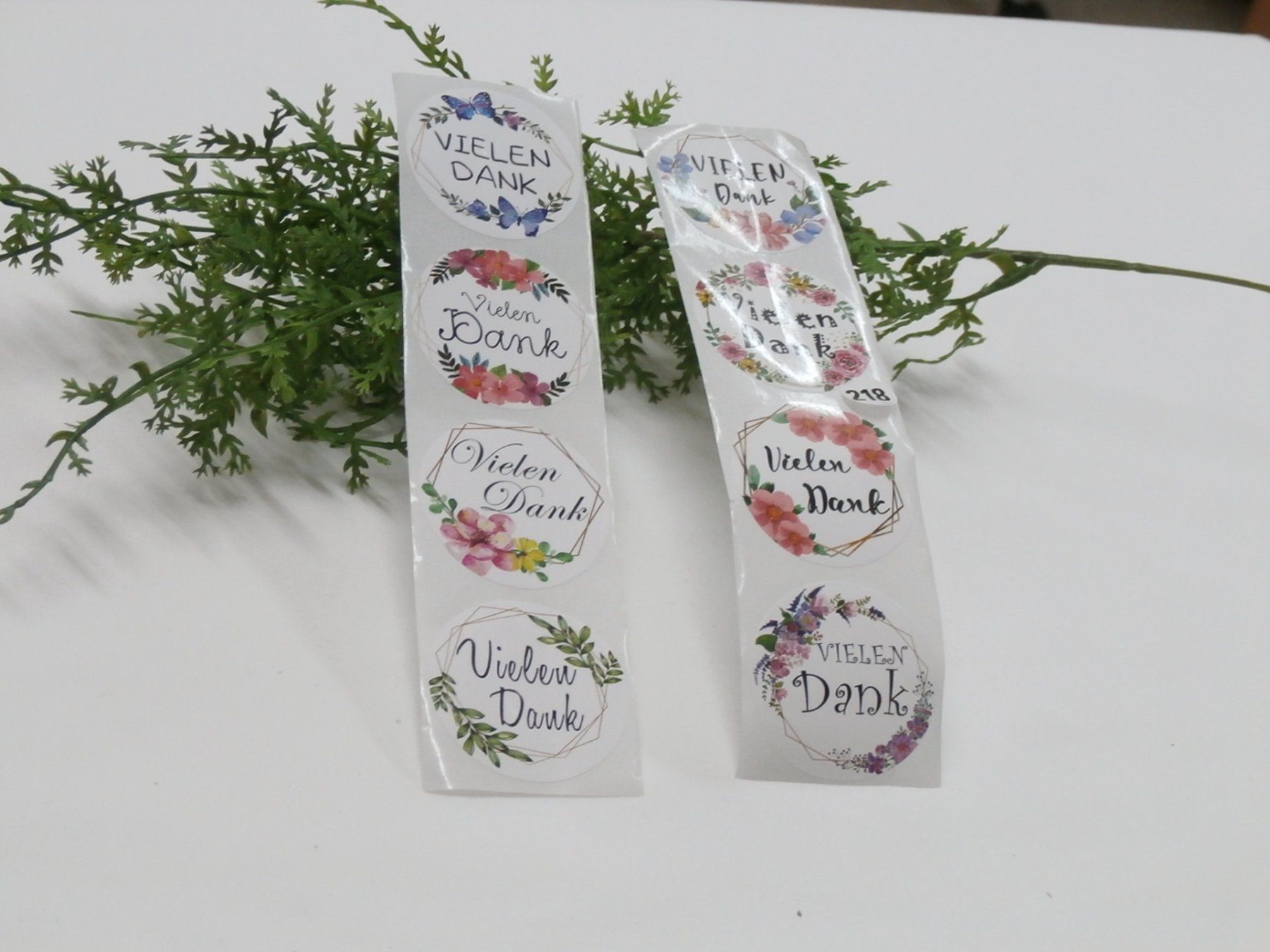 Sticker: 50 Sticker "Vielen Dank" (218) – Nuovo e nell'imballaggio originale da Blatten b. Naters venduto da Hobschelti