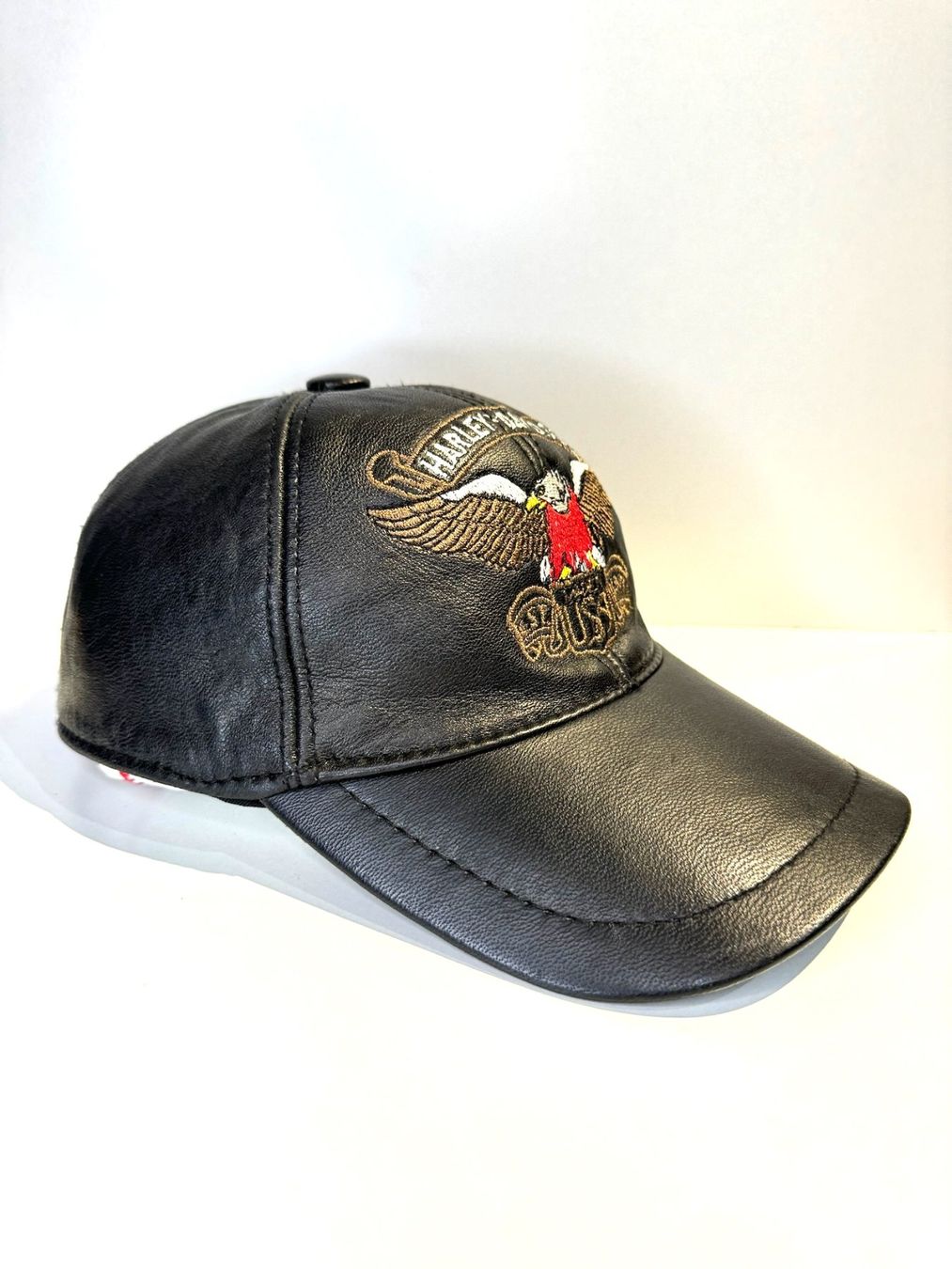 Harley-Davidson Copricapi, berretti & cappellini: VINTAGE HARLEY DAVIDSON GENUINE LEATHER "LOGO EAGLE" CAP – Usato da Cortaillod venduto da Stay_Alive_vtg_CAP 1