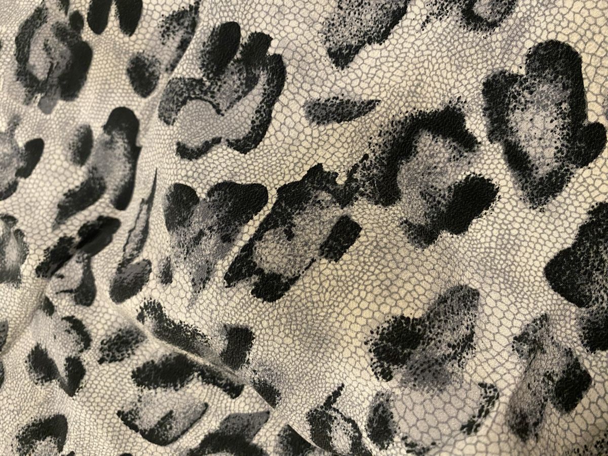Foulard & Sciarpe: Seiden Schal 🌸 – Usato da Opfikon venduto da Luis144 4