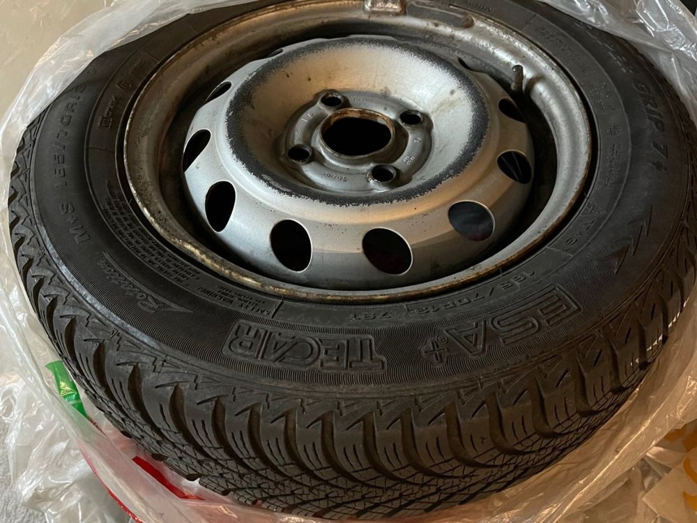 Winterreifen 4 Stück Winterräder 165/70 R13 mit Felgen | Kaufen auf Ricardo