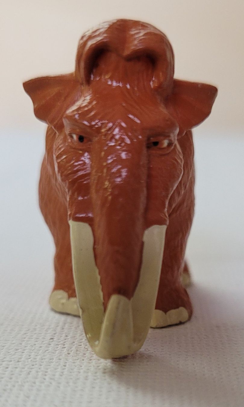 Statuette: MANNY – ICE AGE – Usato da Neftenbach venduto da Mador6