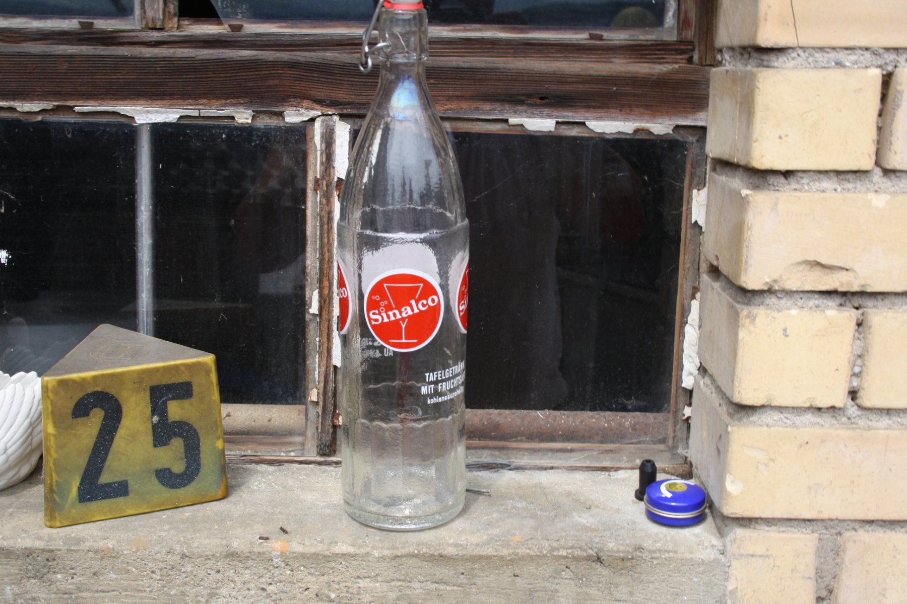 Sinalco Bottiglie: SINALCO FLASCHE – Usato da Wauwil venduto da Pneuedy 2