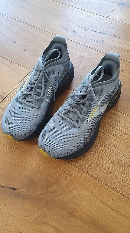 Scarpe da uomo: Brooks Adrenaline GTS 25 Laufschuhe – Usato da Kloten venduto da Hendrik15