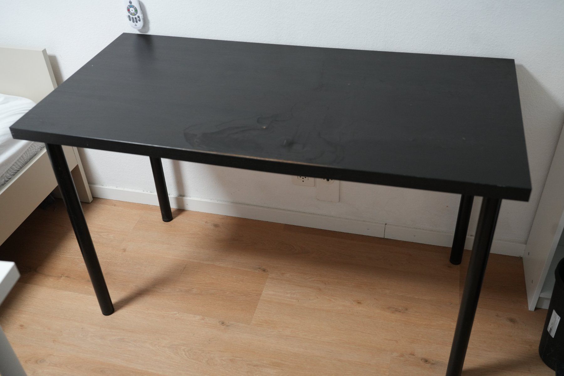 Ikea Tavoli: IKEA Table Desk Black LAGKAPTEN / ADILS – Usato da Neuchâtel venduto da yan_lq56